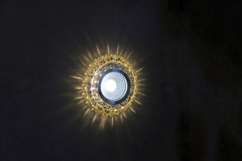 Spotlight F228 - JassourCo.