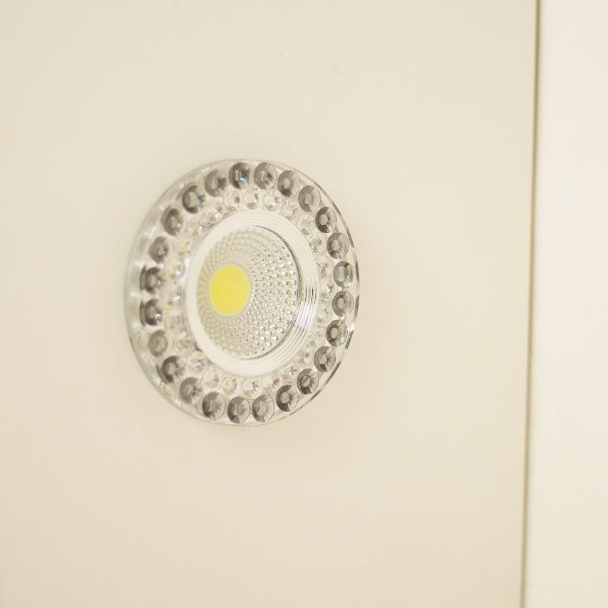 Spotlight XF8122 - JassourCo.