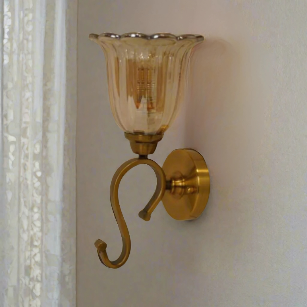 3136/1'' 1 Light Wall Fixture, Gold Finish - JassourCo.